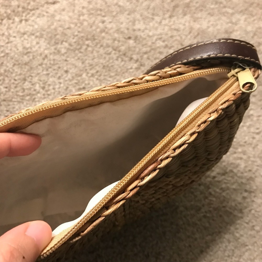 Straw Shoulder Bag NWOT - Picture 5 of 5